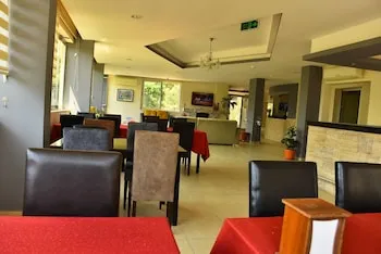 Nora Suit Hotel