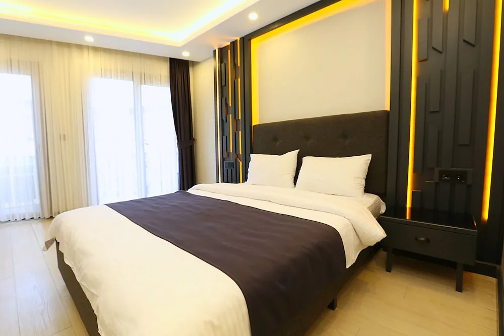 Deluxe Tek Büyük Yataklı Oda, Şehir Manzaralı