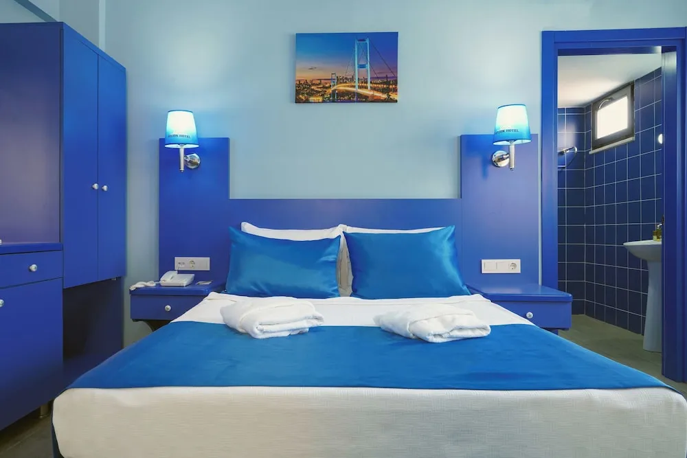 Deluxe Dört Kişilik Oda