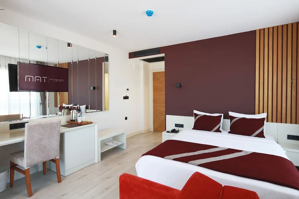 Deluxe Üç Kişilik Oda
