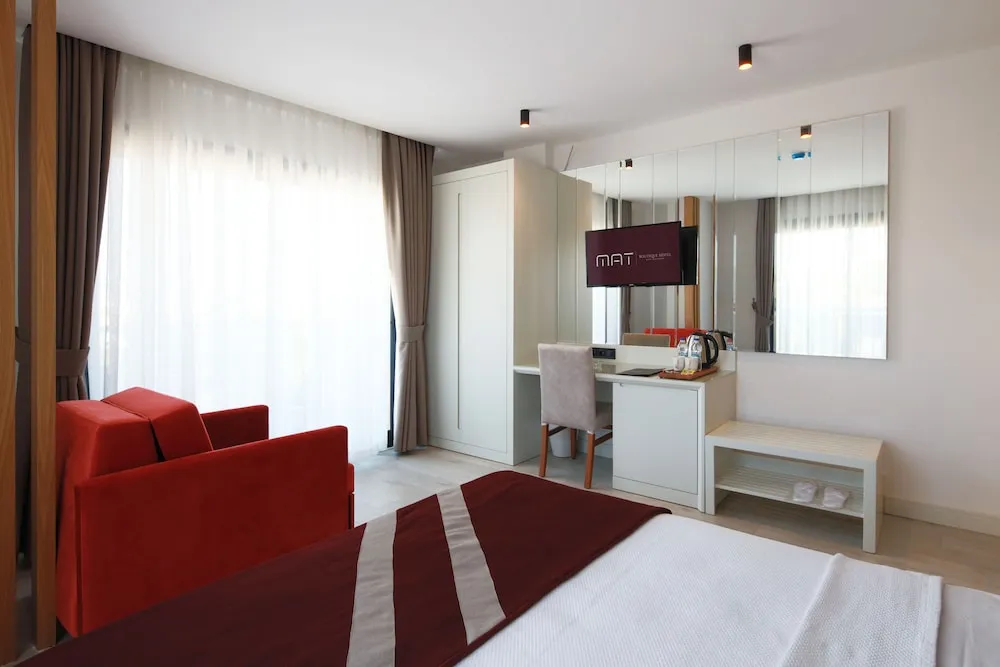Deluxe Üç Kişilik Oda