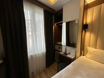Hotel Black Tulip