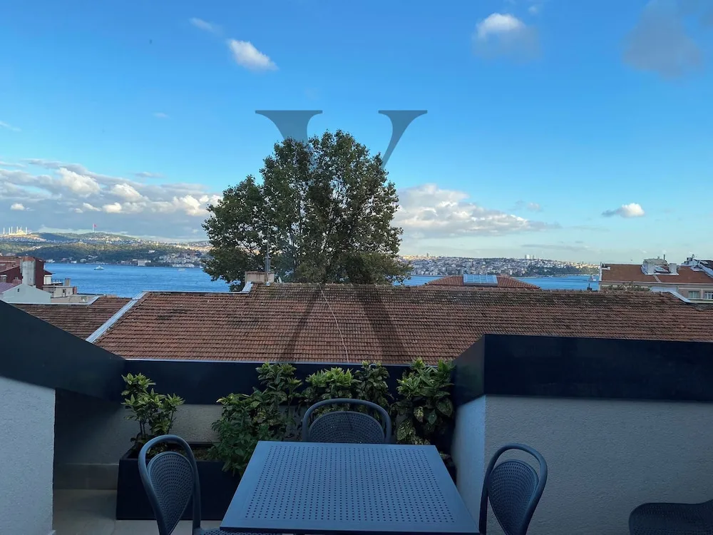 Deluxe Çatı Katı Süiti (Penthouse)