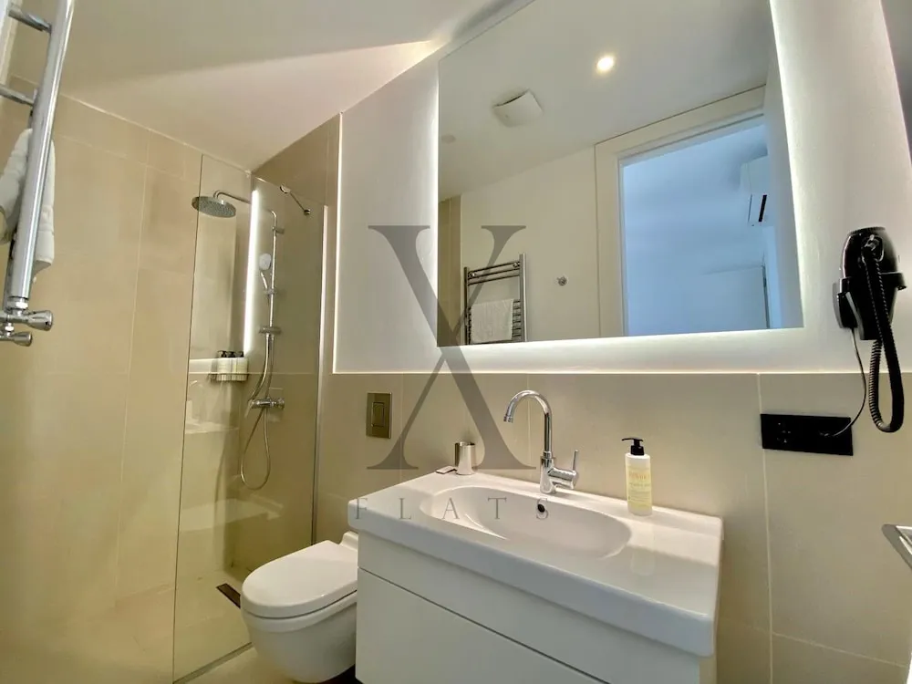 Deluxe Çatı Katı Süiti (Penthouse), 2 Yatak Odası, Balkon/Veranda, Deniz Manzaralı