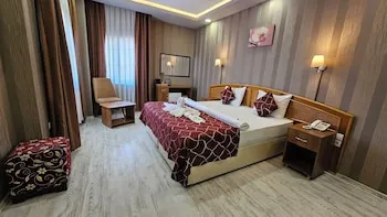 Pointbreak Otel