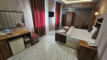 Pointbreak Otel