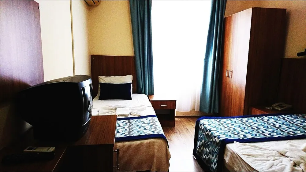 Standard Üç Kişilik Oda