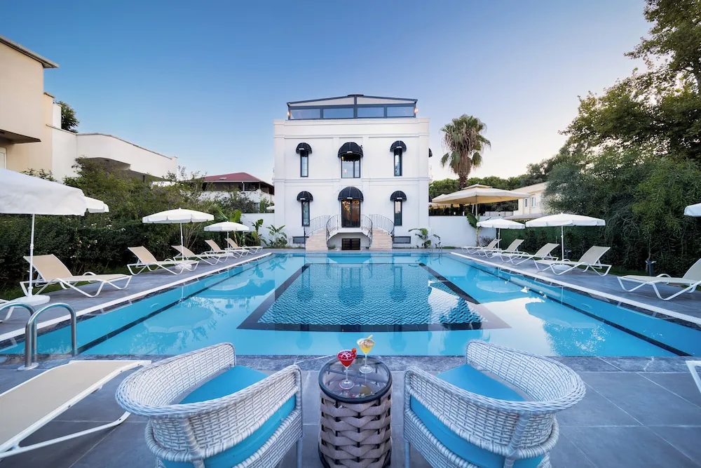 Pearl Be Boutique Hotel