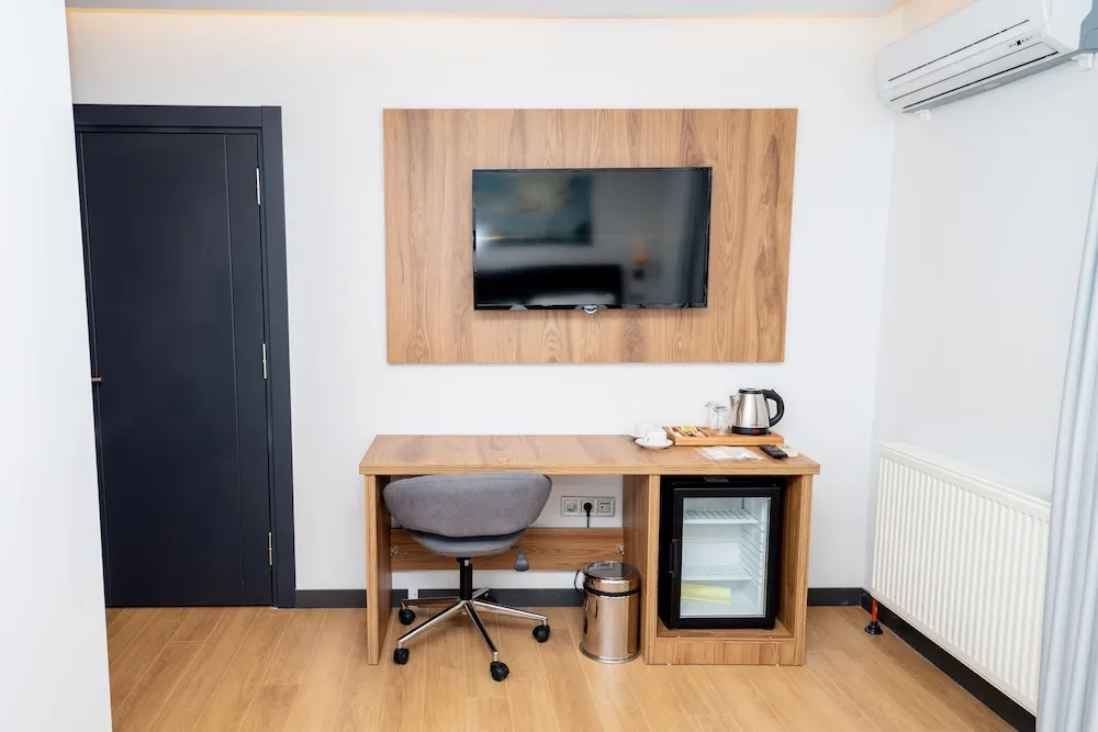 Economy Tek Büyük Yataklı Oda