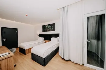 Business Life Hotel