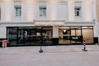 Business Life Hotel