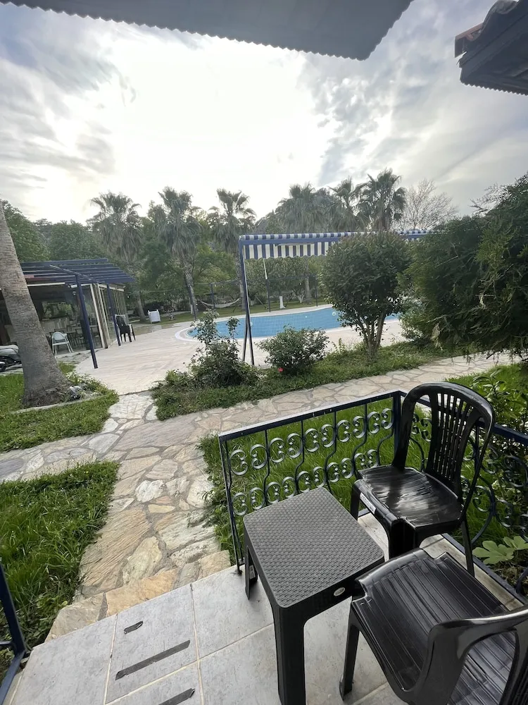 Luxury Tek Büyük veya İki Ayrı Yataklı Oda