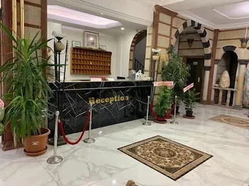 Taş Saray Bardakçı Hotel