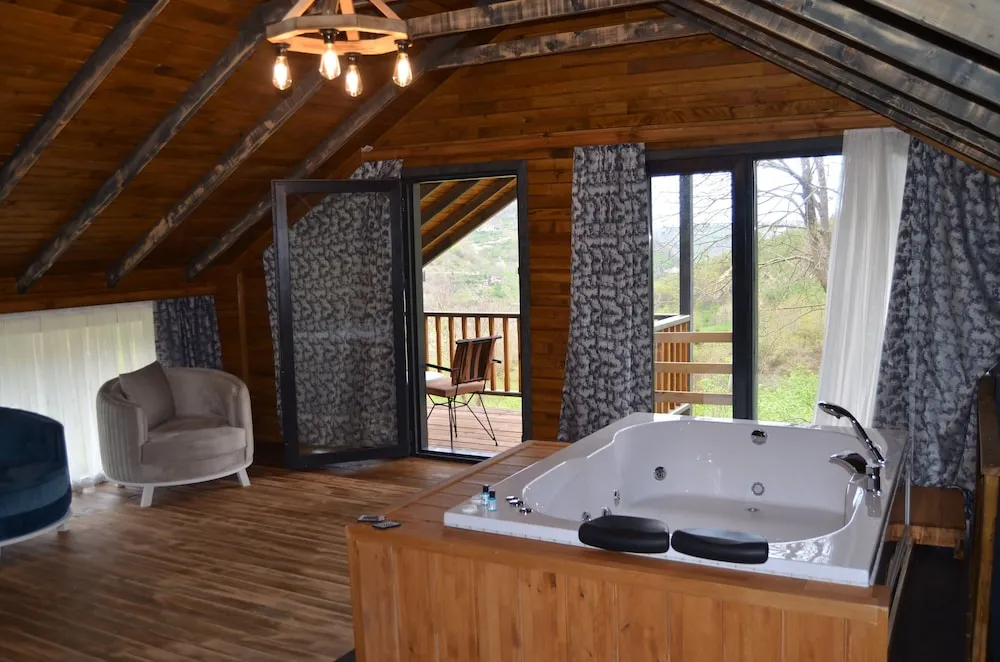 Luxury Bungalov, Dağ Manzaralı