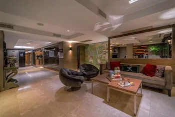 The New Hotel Zeybek