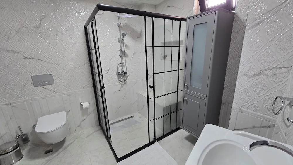 Deluxe Oda, 1 Yatak Odası, Küvet