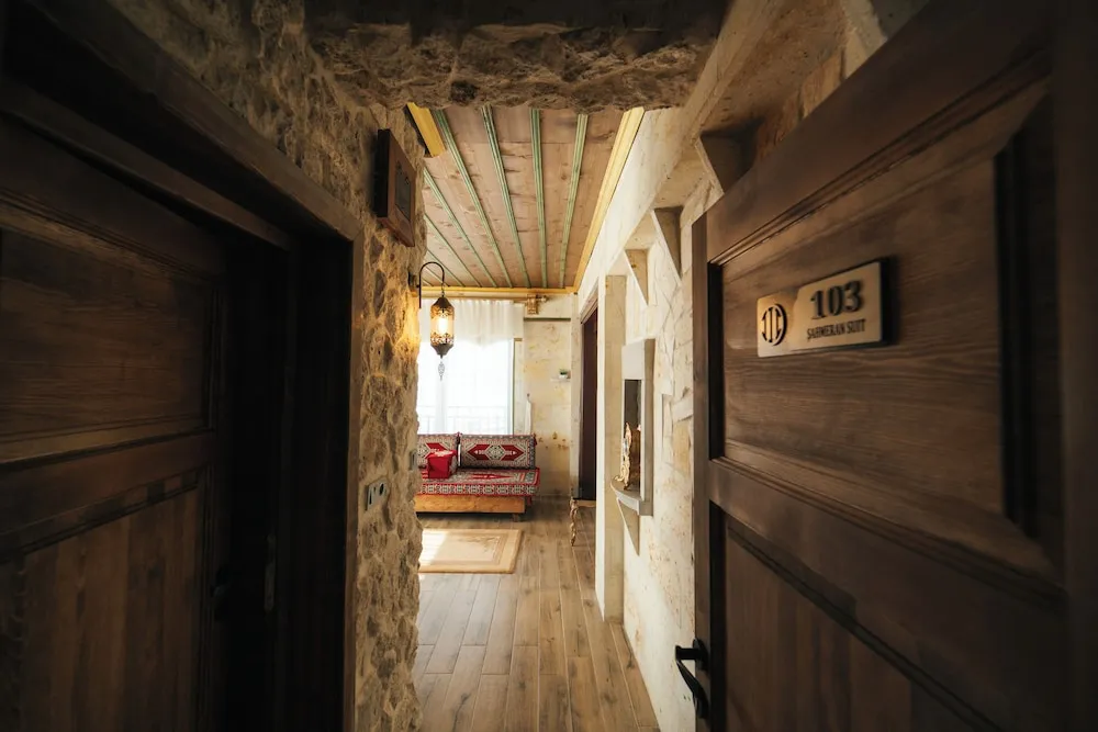 Deluxe Oda, Küvet, Bahçe Manzaralı