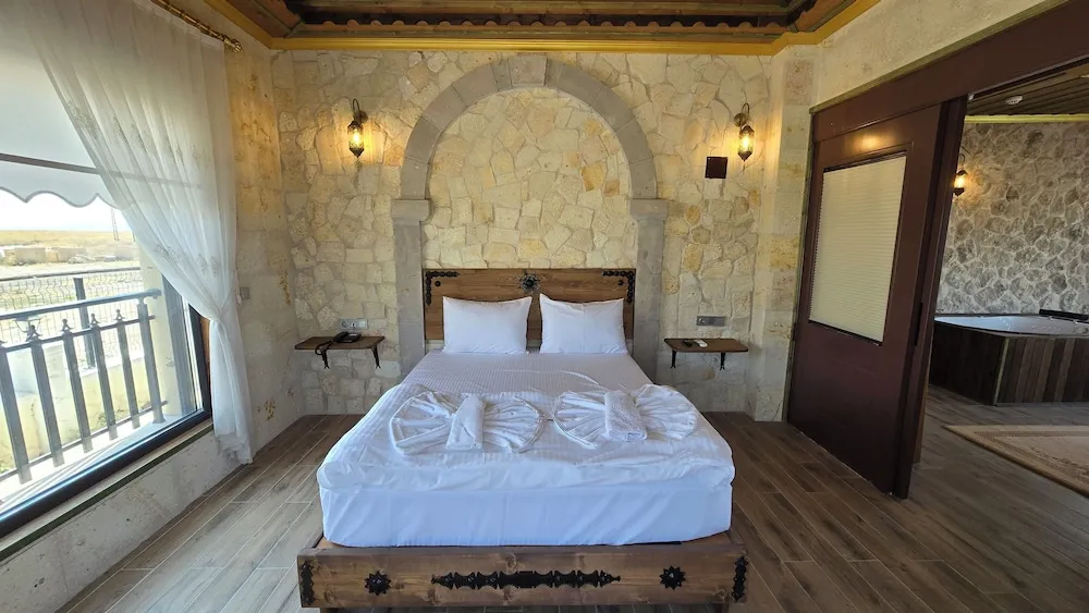 Deluxe Oda, Küvet, Bahçe Manzaralı