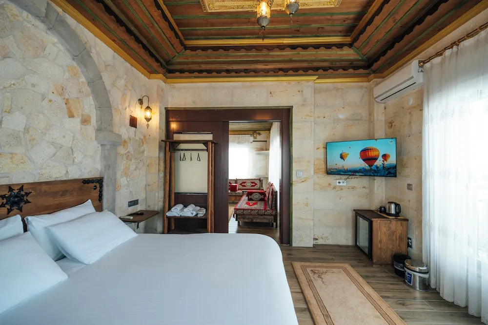 Deluxe Oda, Küvet, Bahçe Manzaralı