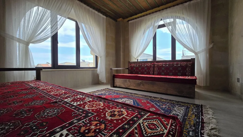 Family Oda, Küvet, Şehir Manzaralı