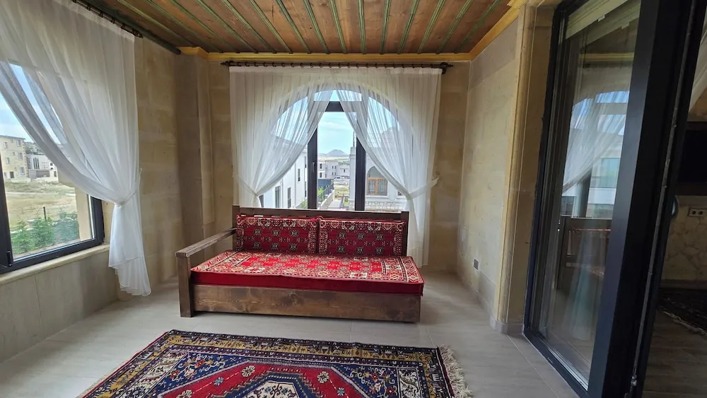 Family Oda, Küvet, Şehir Manzaralı