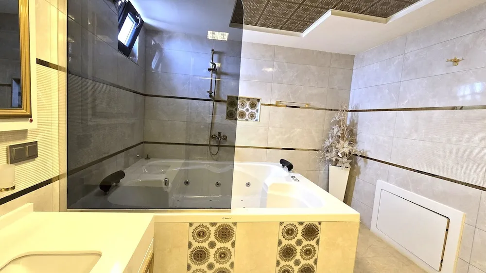 Exclusive Stüdyo Süit, Sıcak Su Küveti, Bahçe Manzaralı