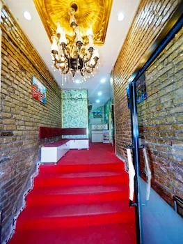 Renova Hotel