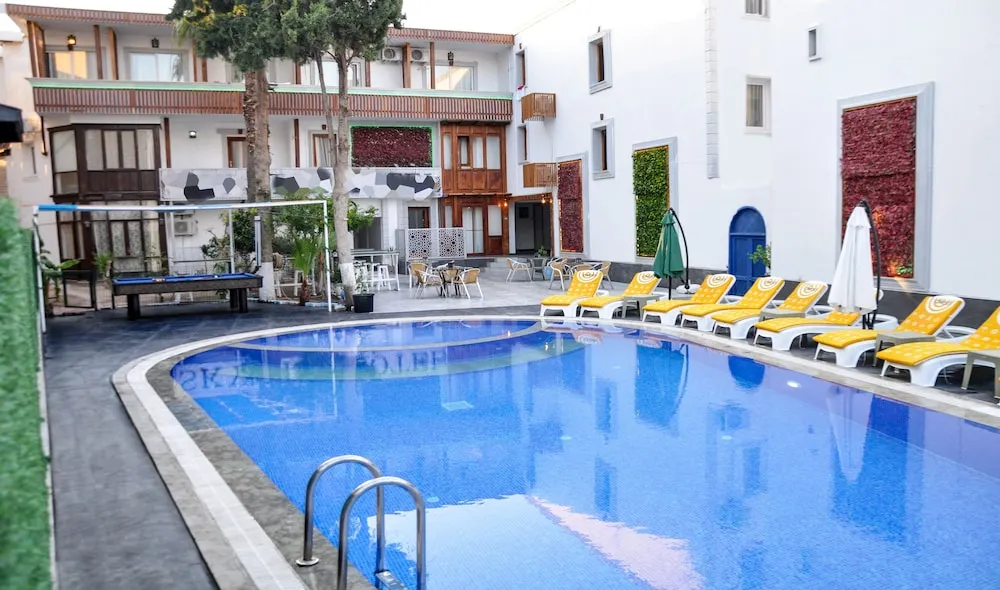 Standard Tek Büyük Yataklı Oda, Balkon, Ek Bina
