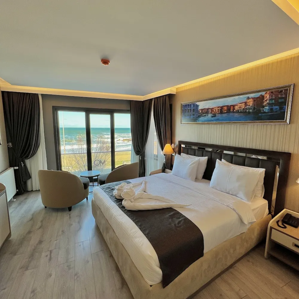 Deluxe Tek Büyük Yataklı Oda