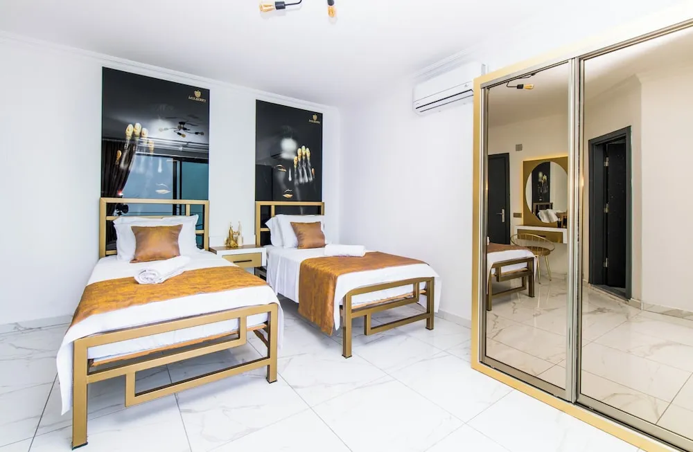 Villa, 3 Yatak Odası, Sigara İçilmez, Bahçeli
