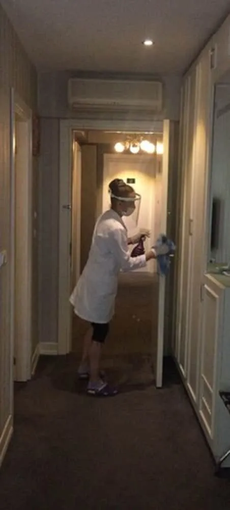 Deluxe Tek Büyük veya İki Ayrı Yataklı Oda, Balkon