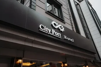 City Port Hotel