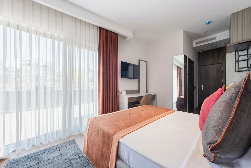 Junior Süit, Şehir Manzaralı