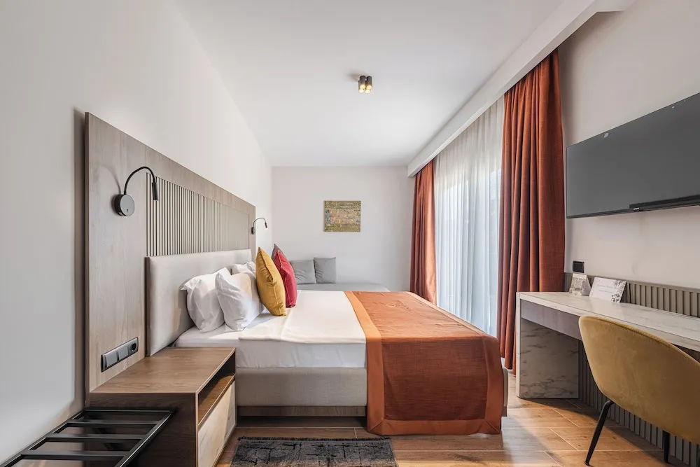 Junior Süit, Şehir Manzaralı
