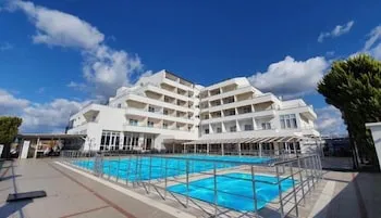 Afytos Ören Beach Prestij