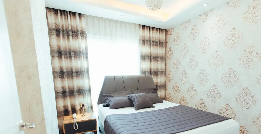 Deluxe Suite Land View with Balcony