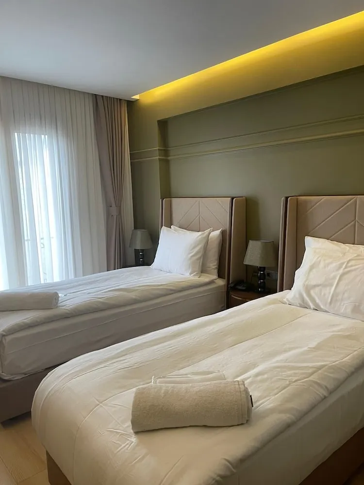 Deluxe İki Ayrı Yataklı Oda