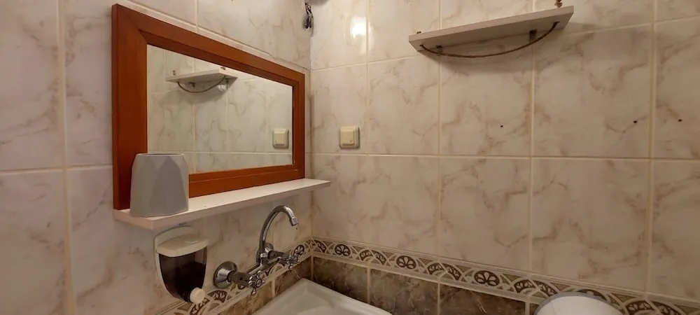 Classic Üç Kişilik Oda, Bahçe Manzaralı
