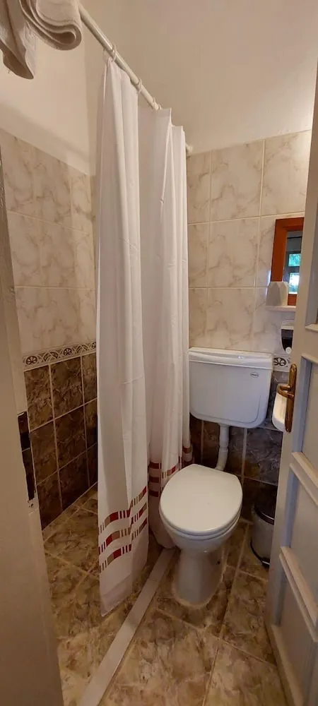 Classic Tek Büyük Yataklı Oda, Bahçe Manzaralı