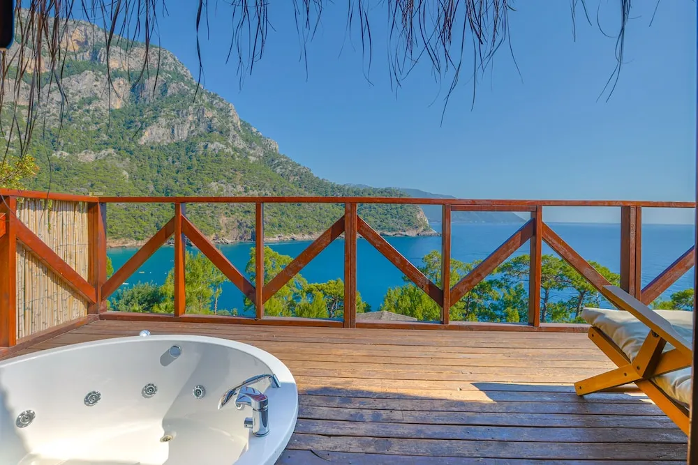 Honeymoon Süit, 1 Çift Kişilik Yatak, Sıcak Su Küveti, Deniz Manzaralı