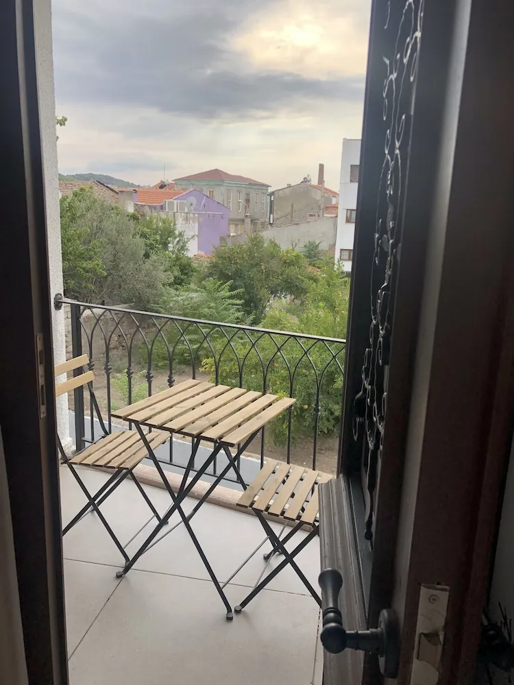 Deluxe Oda, Balkon