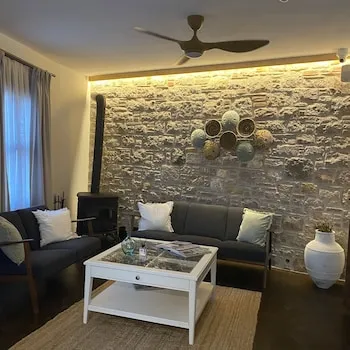 Min Ayvalık (Adults Only +12)