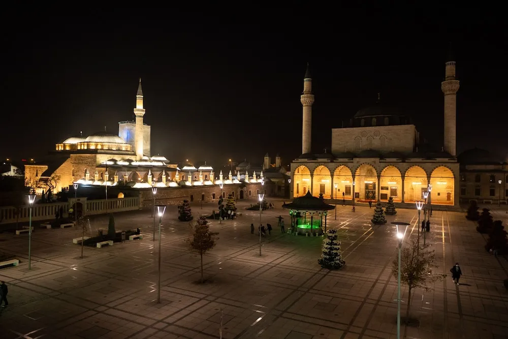 Deluxe Dört Kişilik Oda, Şehir Manzaralı