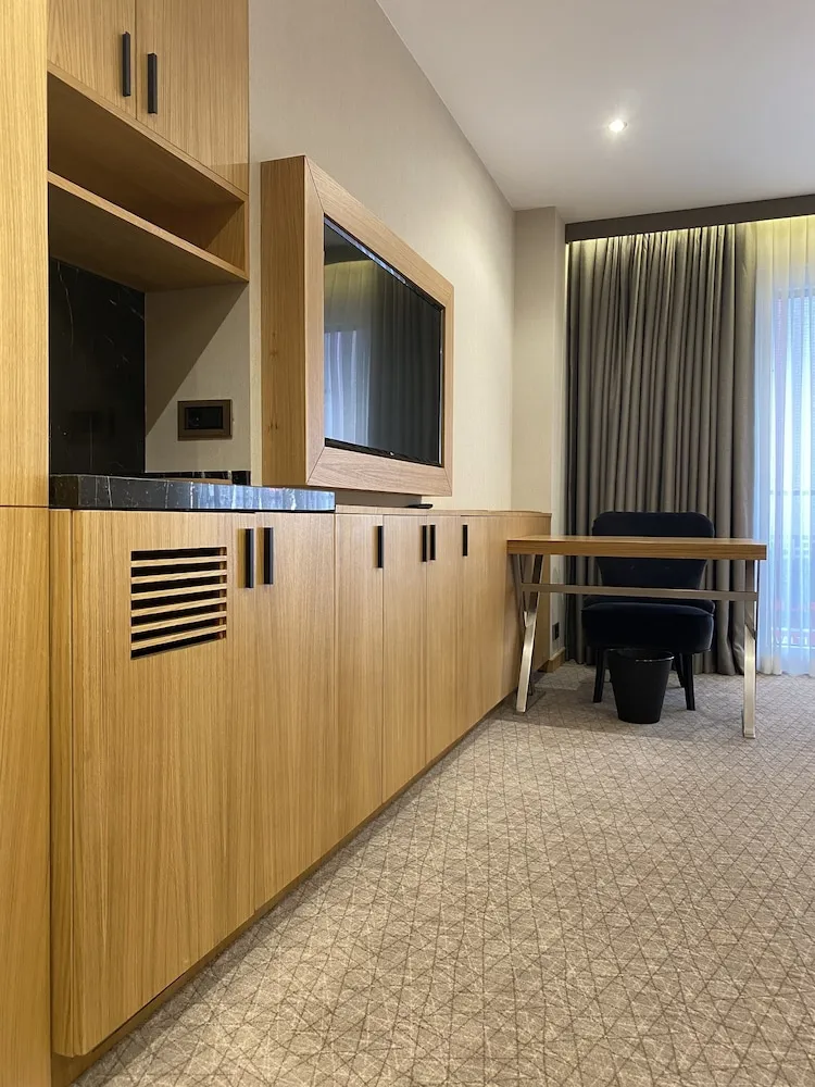 Family Oda, 1 Yatak Odası, Anti Alerjik, Şehir Manzaralı