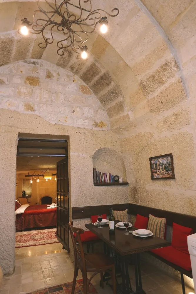 Family Cave Apartment, Kitchen, Washing Machine