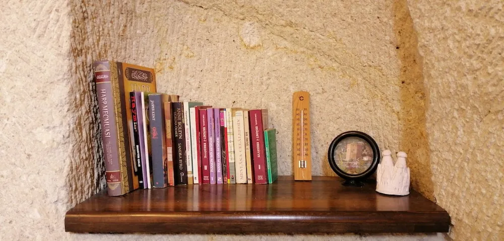 Family Cave Apartment, Kitchen, Washing Machine