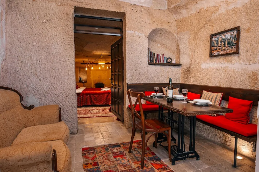 Family Cave Apartment, Kitchen, Washing Machine