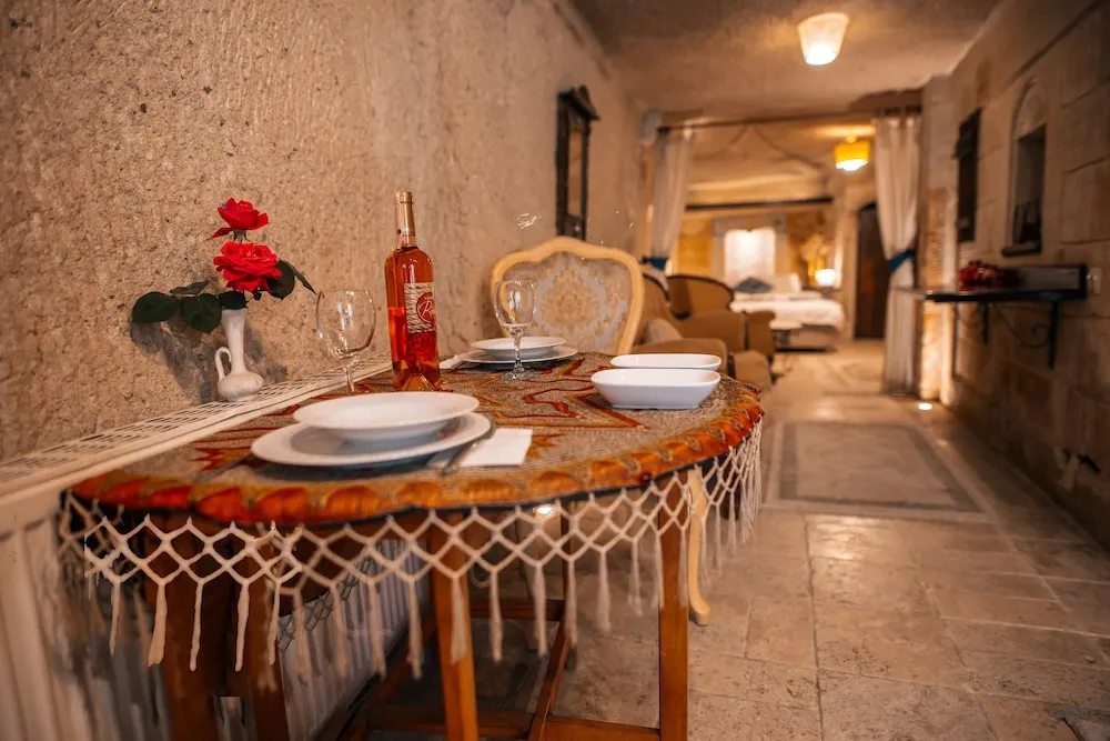 Cave Apartment, Kitchen, Washing Machine