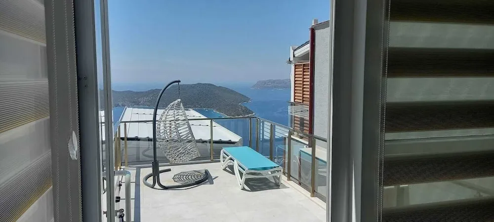 Panoramic Oda