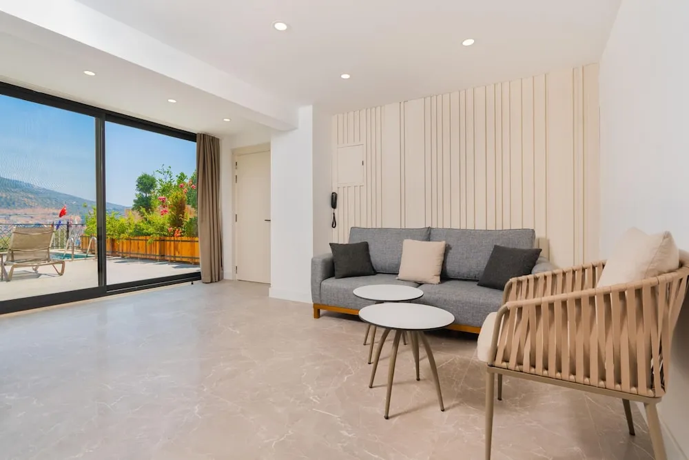 Deluxe Stüdyo Süit, Özel Banyo, Denize Bakan